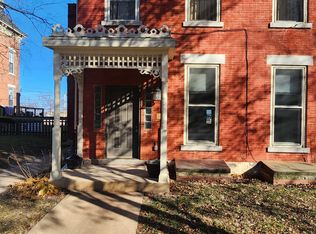 1240 Locust St #11299447, Dubuque, IA 52001