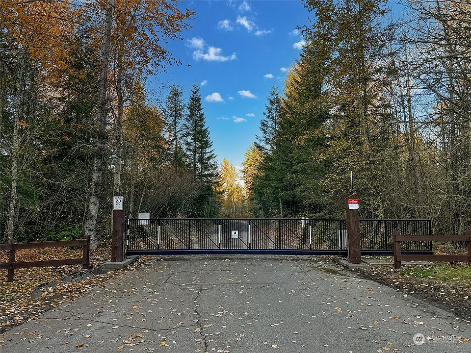 1st image of 38808 32nd Avenue E