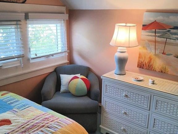 5th image of 1305 Pleasure Ave