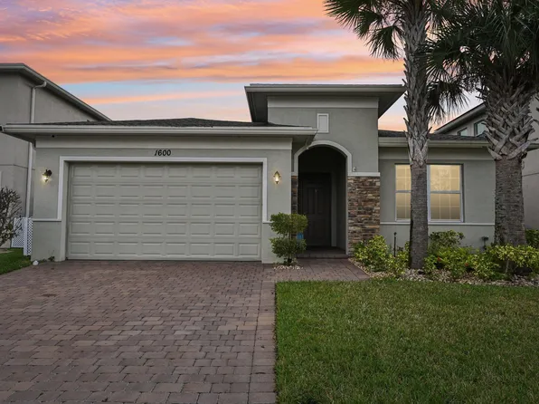 1600 NW Vivanco Street, Port St Lucie, FL 34986