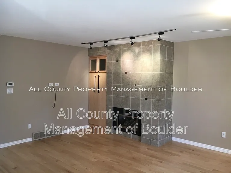 3850 Paseo Del Prado #1 — Photo 12