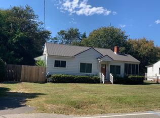 1605 E Lee St, Camden, SC 29020