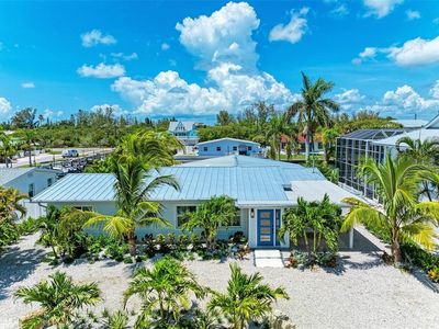 504 Bayview Dr, Holmes Beach, FL, 34217