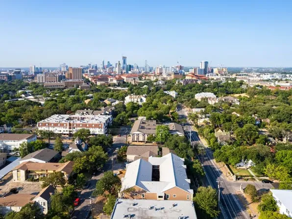 Stone Hill Apartments, 3205 Speedway #202, Austin, TX 78705