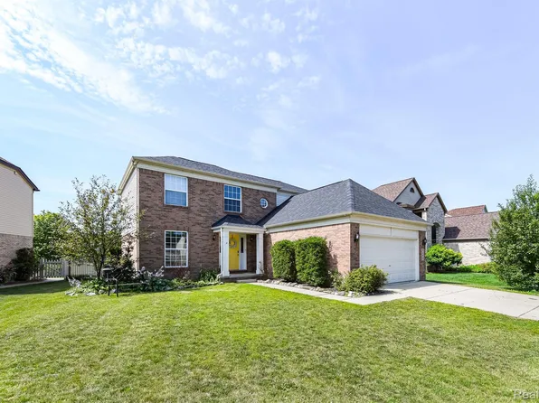 6388 Jonquil Ln, Ypsilanti, MI 48197