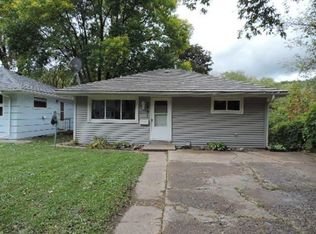 3251 Indiana Ave N, Robbinsdale, MN 55422