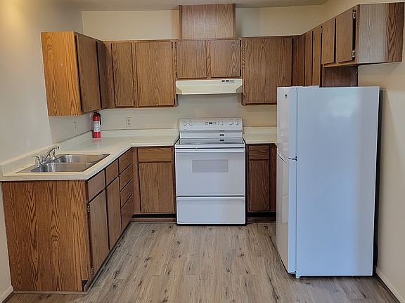 2nd image of 313 N Riverfront Dr #1