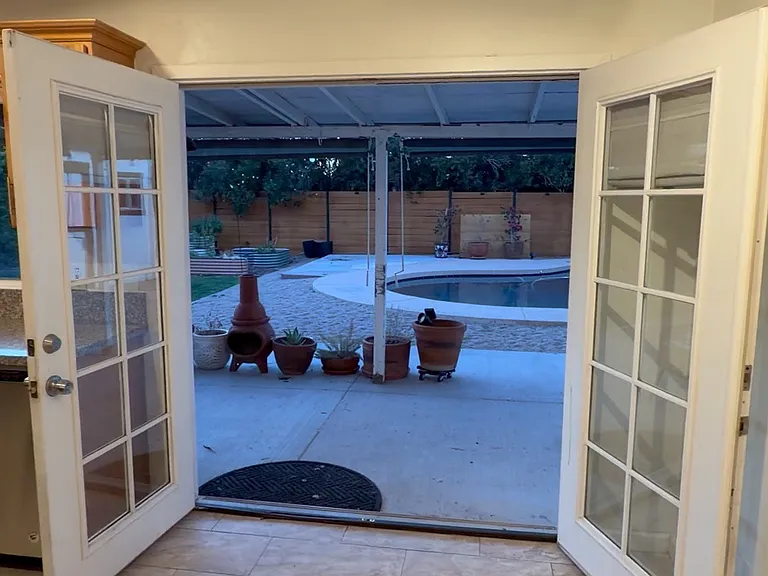 1318 W Tonopah Dr — Photo 38