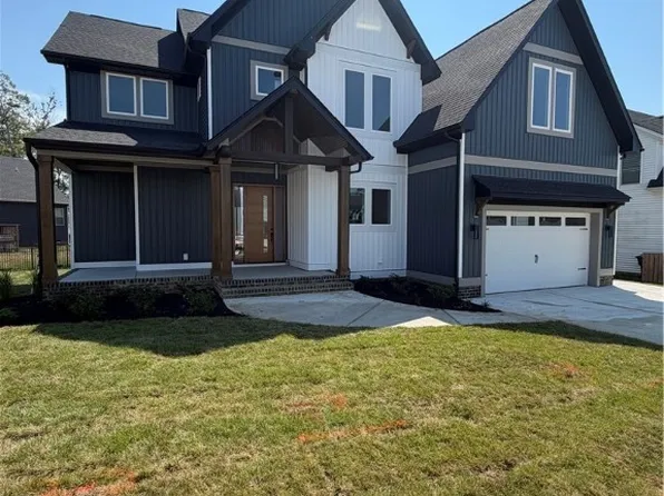 15219 Heaton Dr, Midlothian, VA 23112