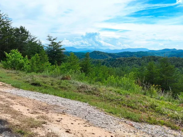 0 Sharp Rd, Sevierville, TN 37876