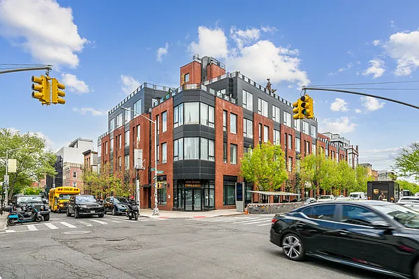 Rented by Vector New York, LLC | media 12