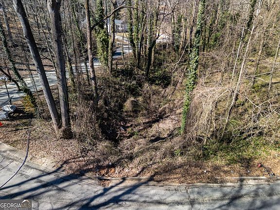 3rd image of 982 Ada Ave NW