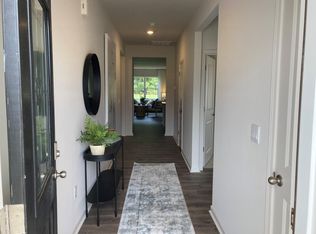 317 Eason Farm Dr, Zebulon, NC 27597