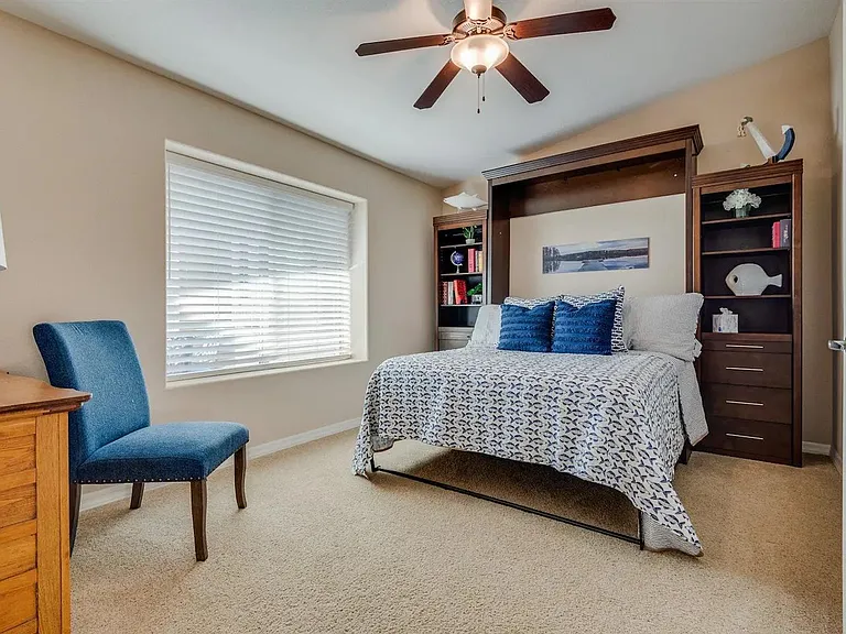 1820 Cabana Dr — Photo 6