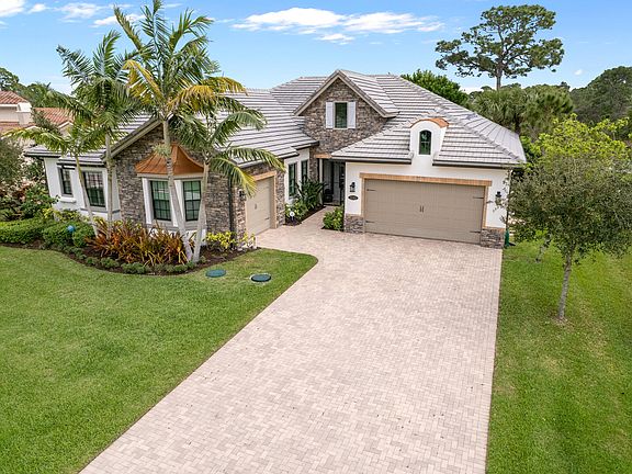 3rd image of 13313 NW Baywood Pl