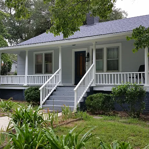 2030 Lakeshore Dr Photo 1