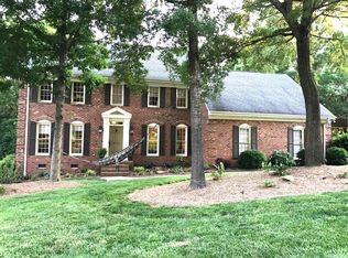 10501 Oak Pond Cres, Charlotte, NC 28277