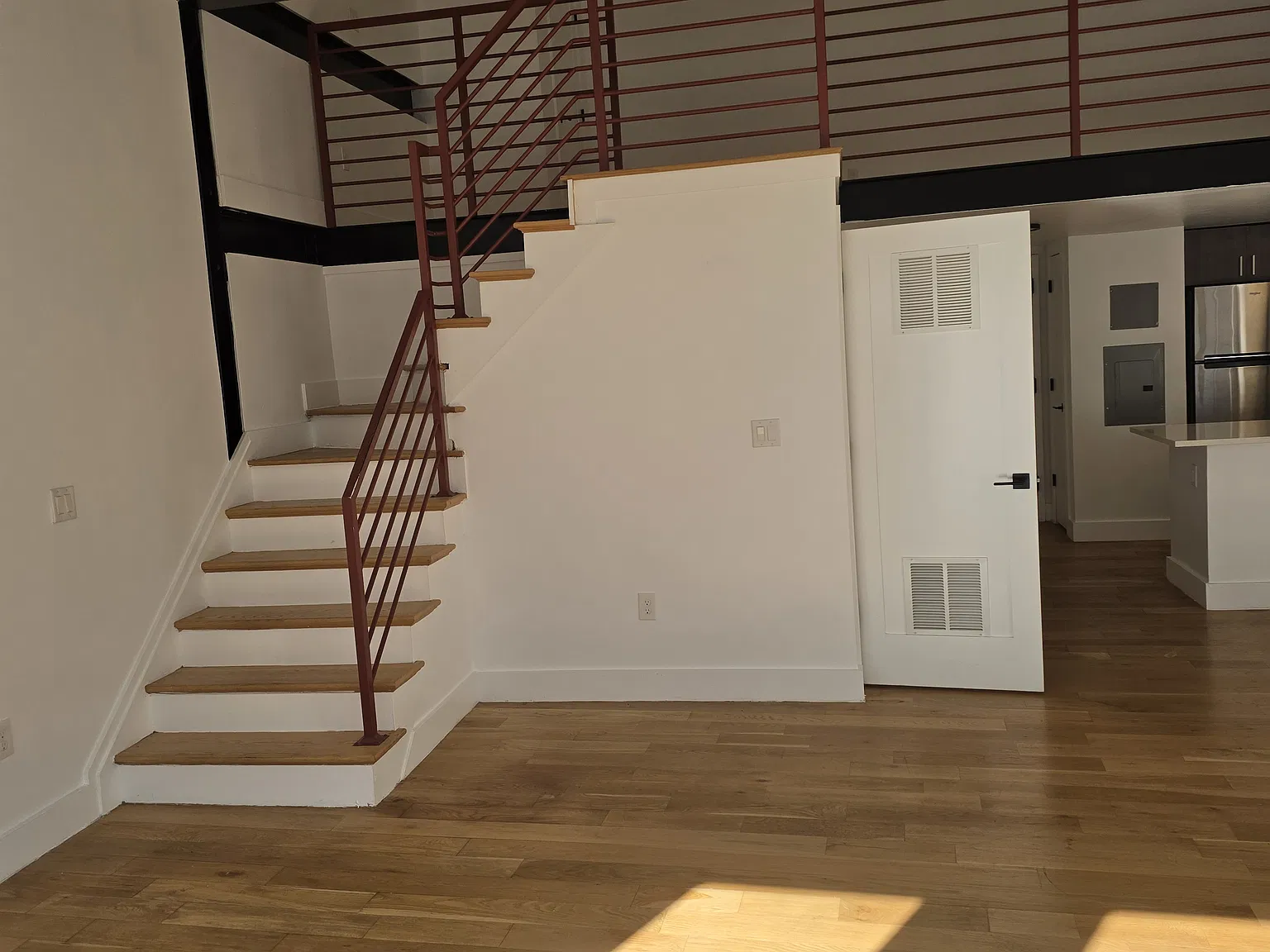19 N Harrison St — Photo 2