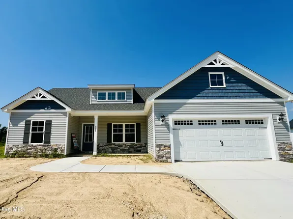 315 Creeks Edge Drive, Pikeville, NC 27863