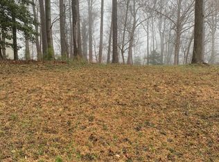 42 Bay Pointe Dr, Montross, VA 22520