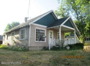 3252 Burlingame Ave SW, Wyoming, MI 49509