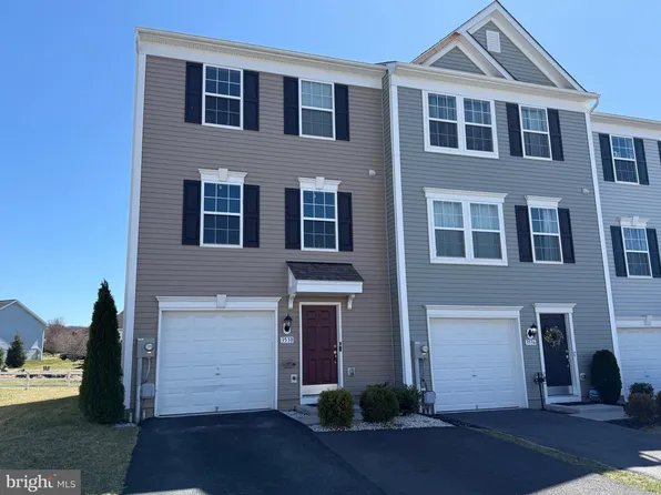 3538 Cedarbrook Ct, Fayetteville, PA 17222