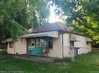 7206 Stanley Ave, Warren, MI 48092