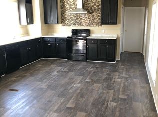 10463 Greenwell Springs Rd TRLR 22, Baton Rouge, LA 70814