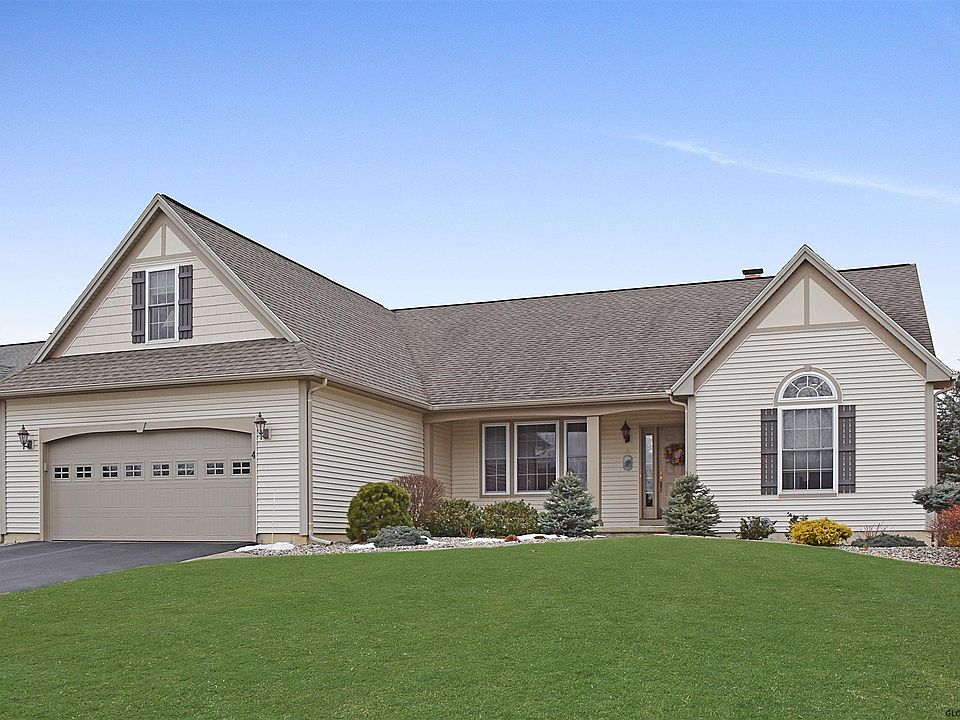 1st image of 4 Highview Way