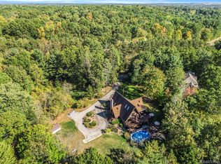 1366 S Baldwin Rd, Lake Orion, MI 48360