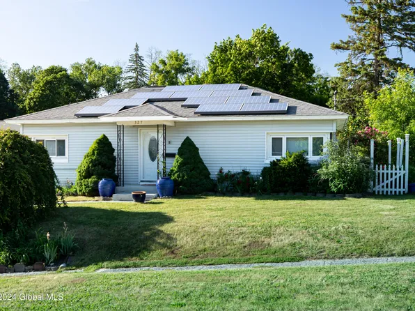 327 Hampton Avenue, Rensselaer, NY 12144