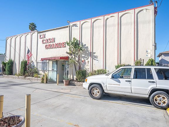 3rd image of 11143 S Inglewood Ave #20