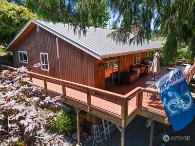 277 E Lochwood Drive, Camano Island, WA, 98282