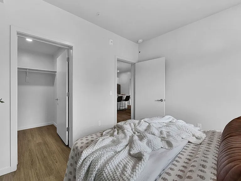 The Betty Apartments — Photo 19