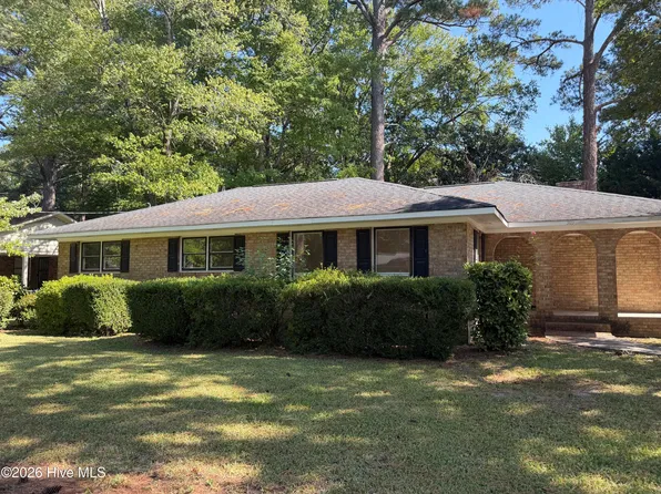 305 Crestline Blvd, Greenville, NC 27834
