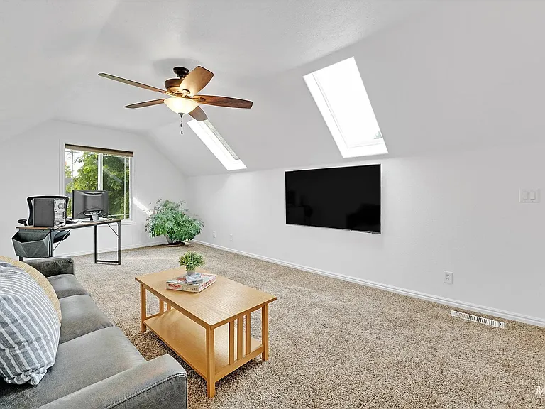 3926 N Waterloo Way — Photo 35