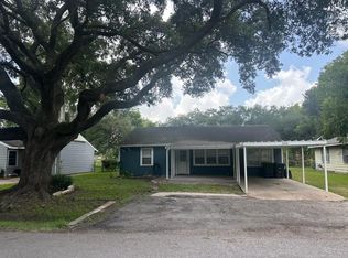 206 McLemore Dr, Alvin, TX 77511