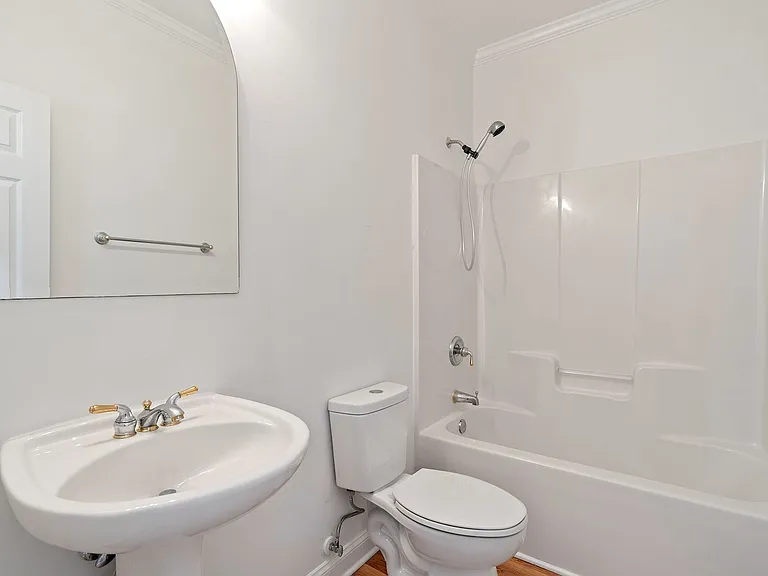 35 Cynthia Ln — Photo 19