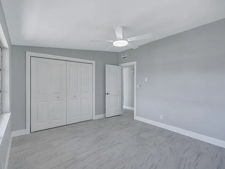 325 Capri Blvd — Photo 63