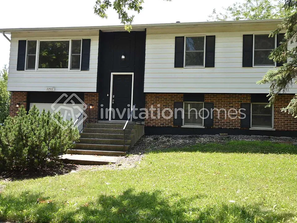 22622 Imperial Dr