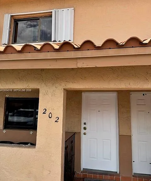 7800 W 29th Way #202 — Photo 1