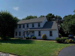 940 Tannery Dr, Wayne, PA 19087