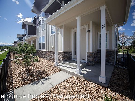 4th image of 3348 Green Lake Dr Unit 3