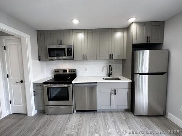 107 S Main St #5