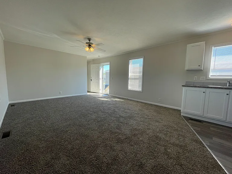 38000 Le Chateau Blvd #521 — Photo 4