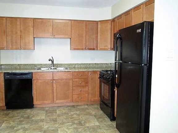 5th image of 5837 Allemong Dr
