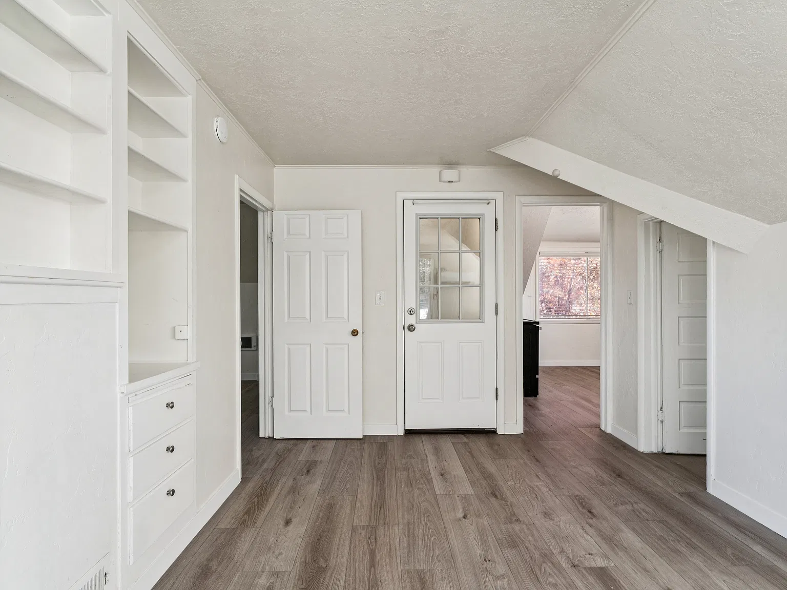 2504 South Montana Avenue - 1 — Photo 3