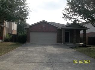 524 Foxford Run Dr, Schertz, TX 78154