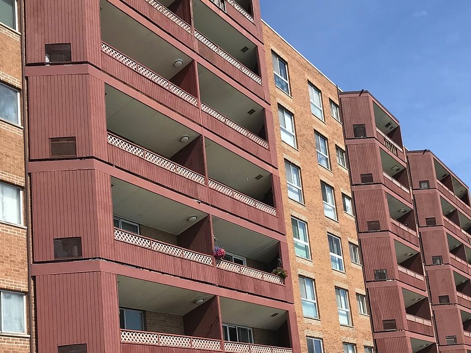 1st image of 100 Park Ave APT 601