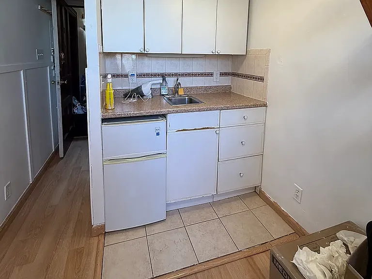 53 W 90th St #14 — Photo 4